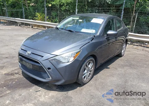 2017 Toyota Yaris Ia z USA, uszkodzony, nr VIN 3MYDLBYV2HY185322